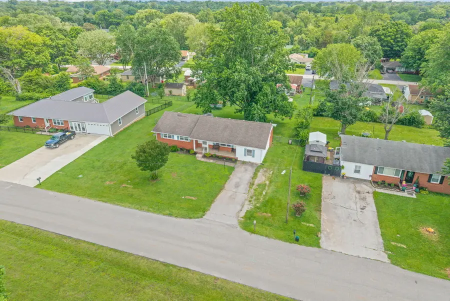 318 Blane Drive, Hopkinsville, KY 42240 - #2