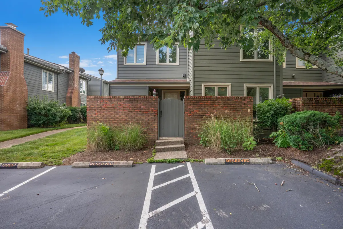 2140 Fort Harrods Drive #36, Lexington, KY 40513 - #1