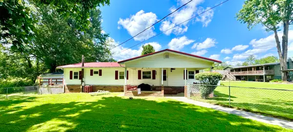 908 Manchester Avenue, Middlesboro, KY 40965