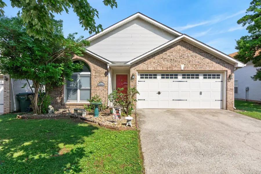 217 Woodbrook Place, Lexington, KY 40511 - #2