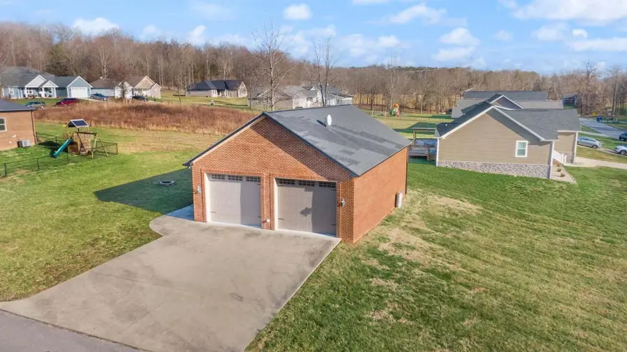 10 E Barrington Drive, Somerset, KY 42503 - #2