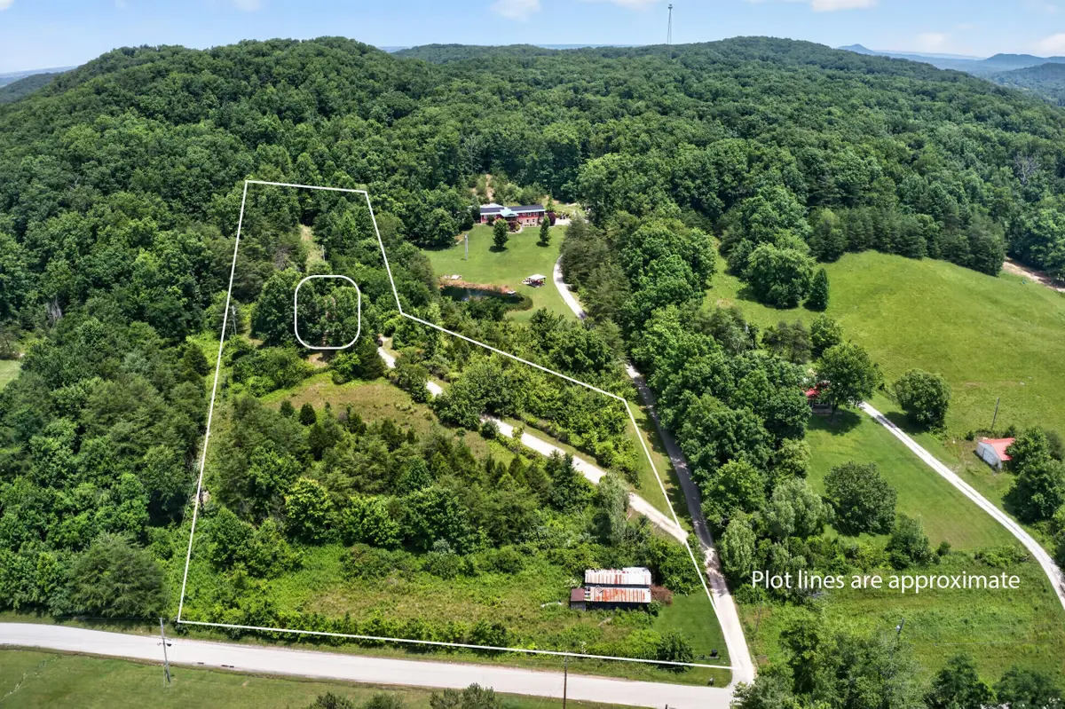 1020 S Dogwood Drive, Berea, KY 40403 - #1