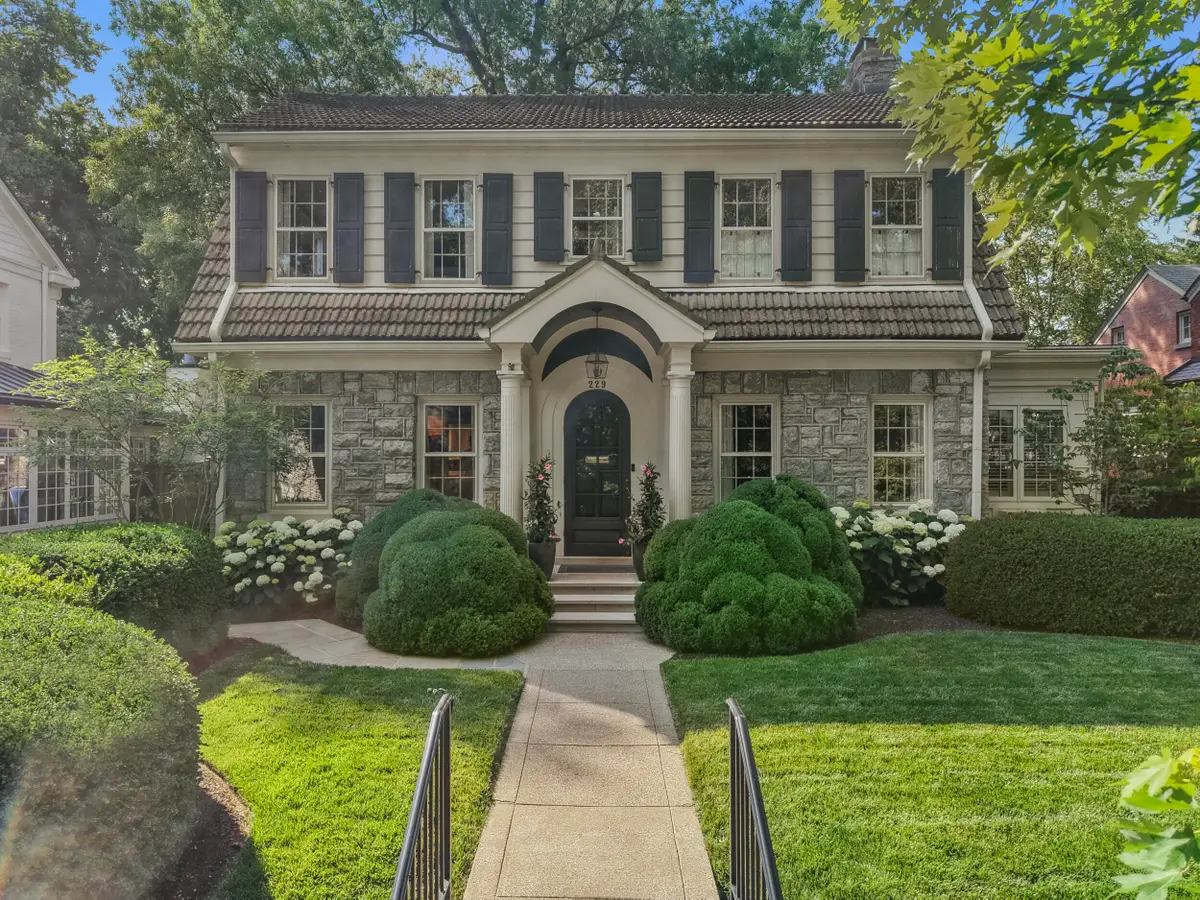 229 Kingsway Drive, Lexington, KY 40502 - #1