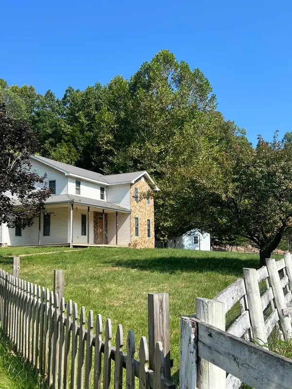 875 Upper Craney Road, Morehead, KY 40351