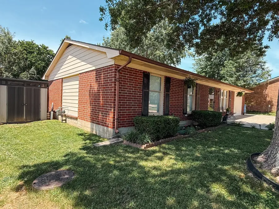 3380 Colonnade Drive, Lexington, KY 40515 - #2