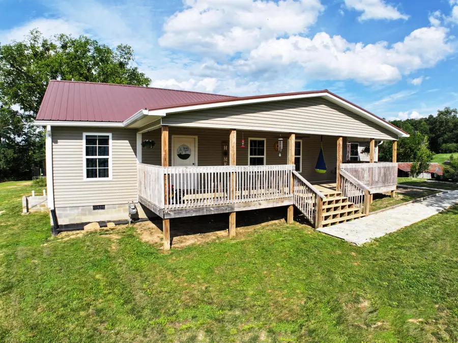 1410 Winston Road, Irvine, KY 40336 - #3