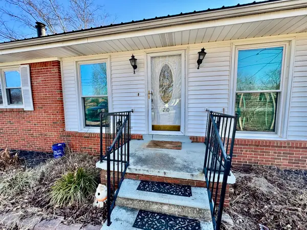 210 Magnolia Drive, Hopkinsville, KY 42240