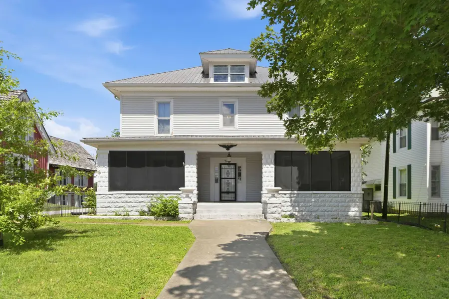 312 Danville Avenue, Stanford, KY 40484 - #2