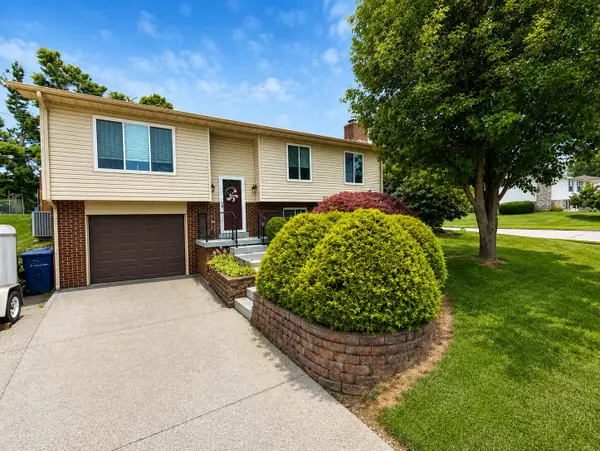 391 S Eagle Creek Drive, Lexington, KY 40515