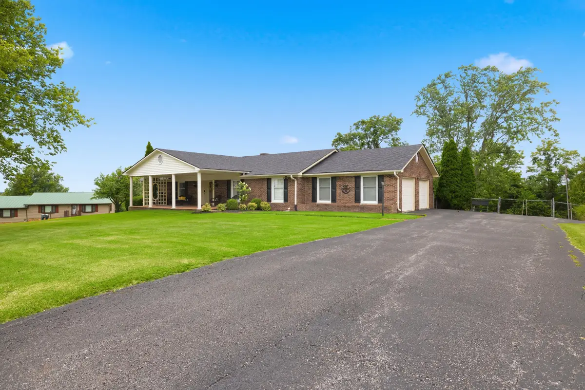 219 Adams Lane, Harrodsburg, KY 40330 - #1