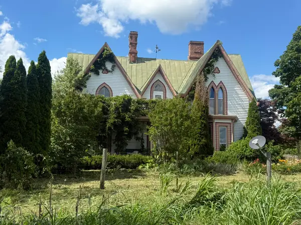 5253 Raymond Road, Mays Lick, KY 41055