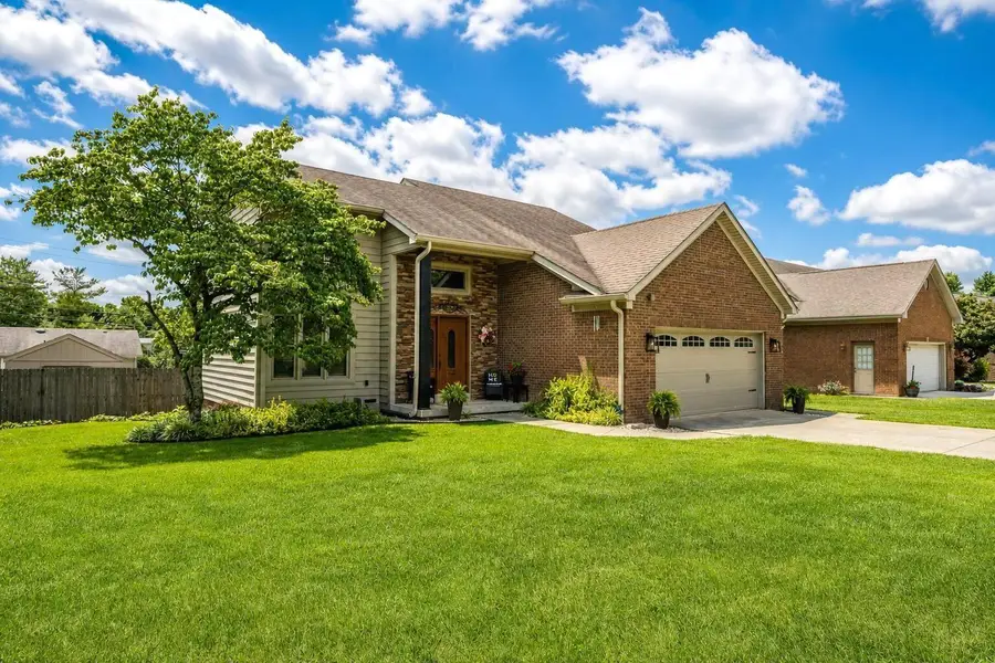 111 Westridge Lane, Paris, KY 40361 - #2