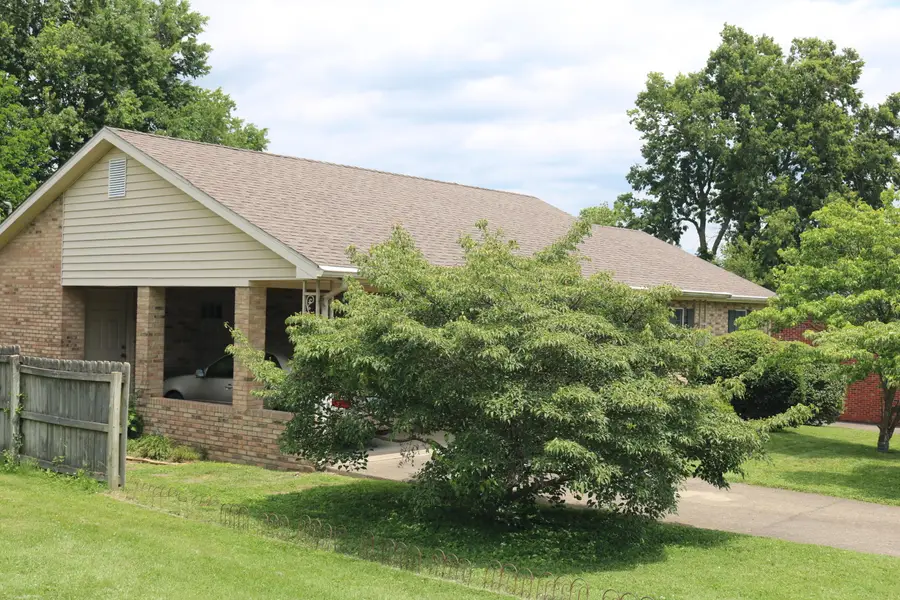 106 Clinton Drive, Paris, KY 40361 - #3