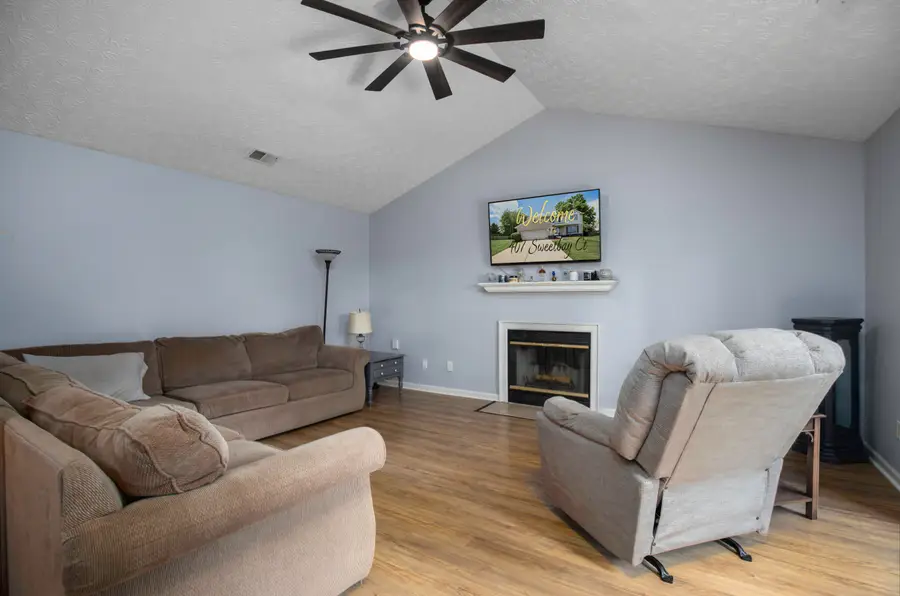407 Sweetbay Court, Versailles, KY 40383 - #3