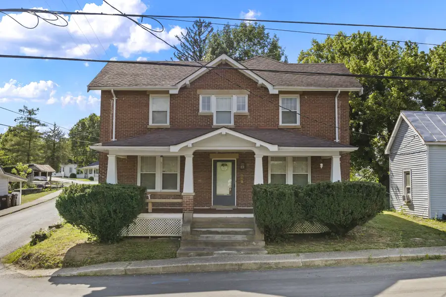302 College Street, Sadieville, KY 40370 - #2