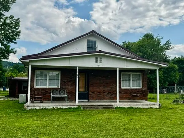901 Exeter Avenue, Middlesboro, KY 40965
