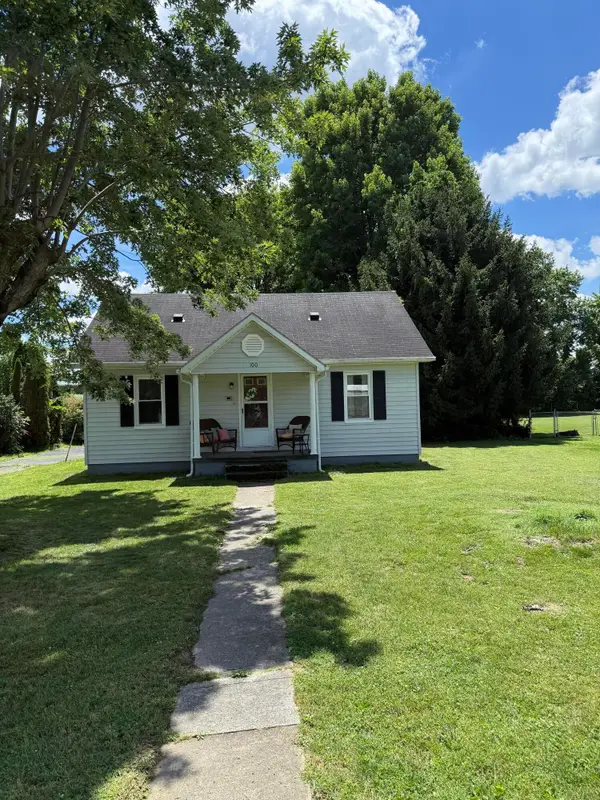100 West Street, Brodhead, KY 40409
