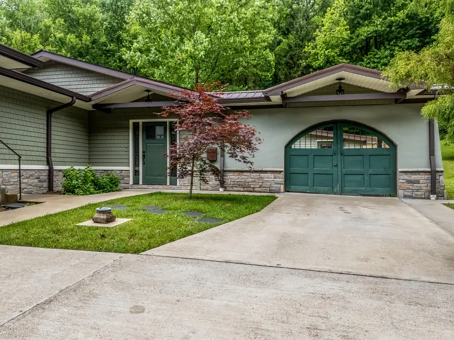 451 N Wilson Avenue, Morehead, KY 40351 - #3