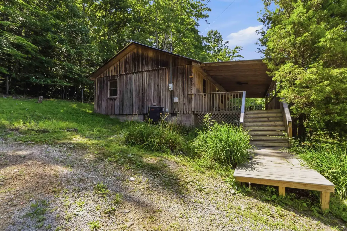 3301 Ky-39, Crab Orchard, KY 40419 - #1