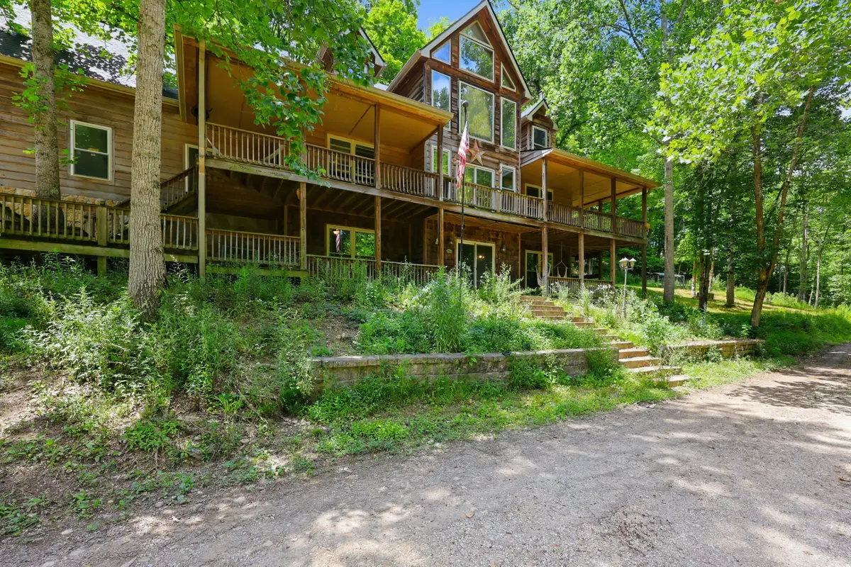 1840 Pleasant Valley Road, Bradfordsville, KY 40009 - #1