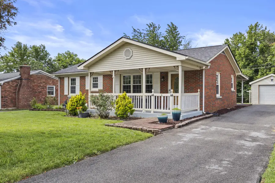 176 E Tiverton Way, Lexington, KY 40517 - #2