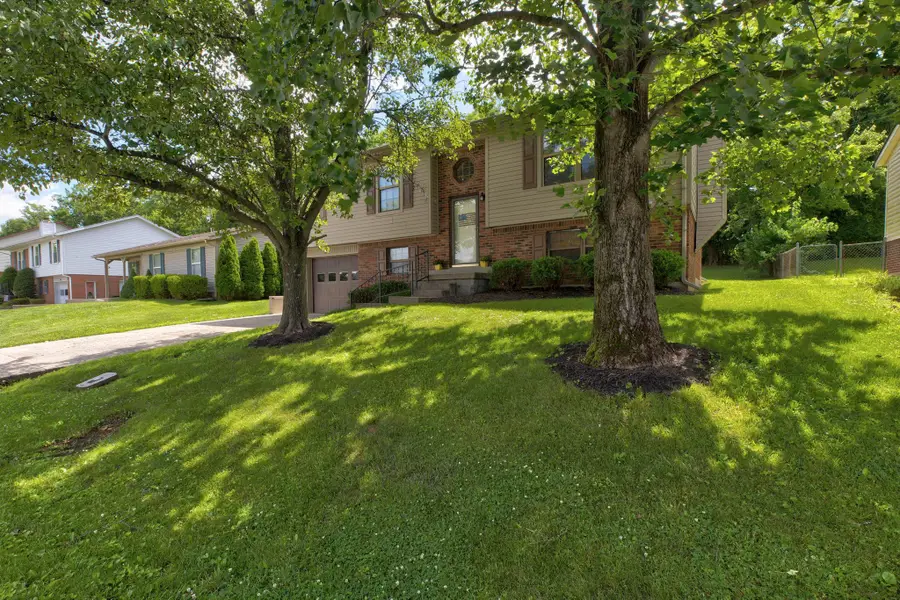 872 Stratton Lane, Winchester, KY 40391 - #2