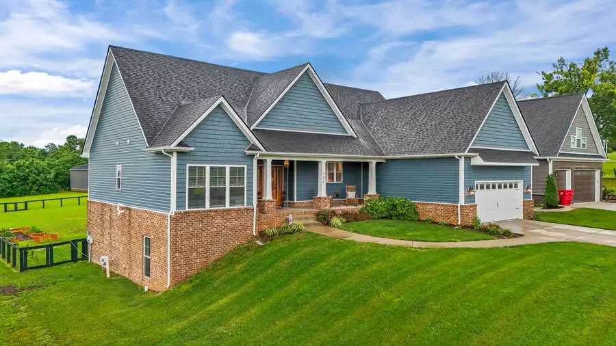104 Kirk Drive, Nicholasville, KY 40356 - #2
