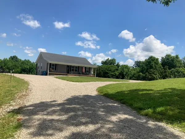1160 Dennis Road, Lawrenceburg, KY 40342