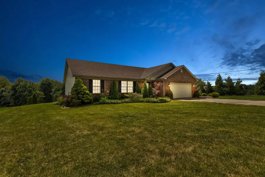 210 Helena Drive, Mount Sterling, KY 40353 - #2