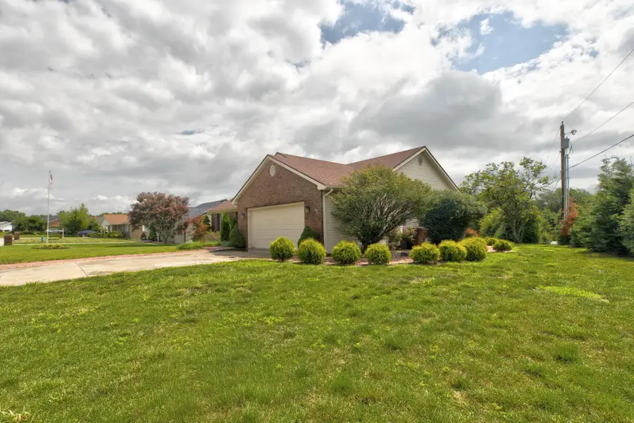 210 Helena Drive, Mount Sterling, KY 40353 - #3