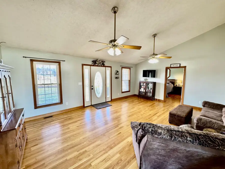 851 Mcafee Lane, Salvisa, KY 40372 - #3