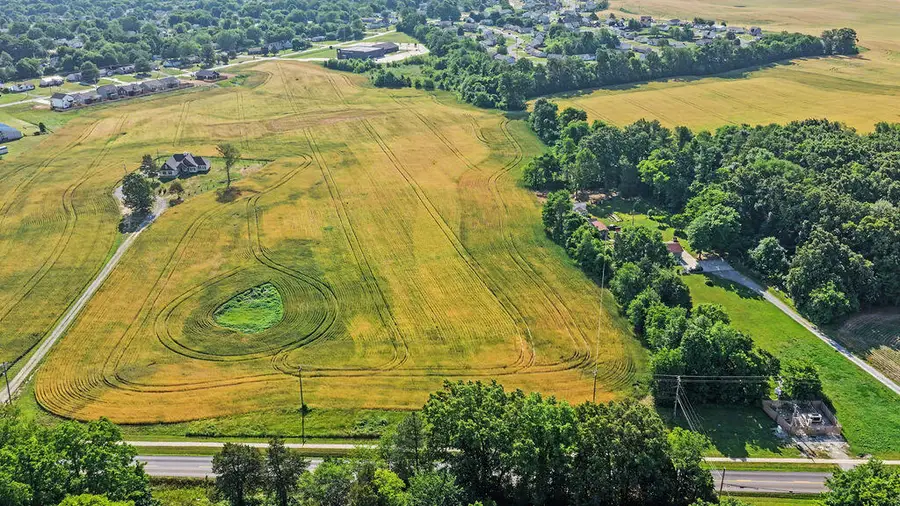 330 330 Pembroke Oak Grove Rd Road, Oak Grove, KY 42262 - #2