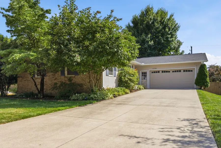436 Pasadena Drive, Lexington, KY 40503 - #3