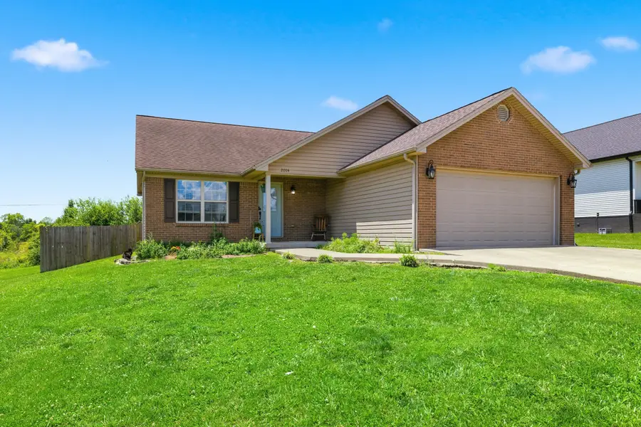 2004 White Oak Drive, Lawrenceburg, KY 40342 - #2