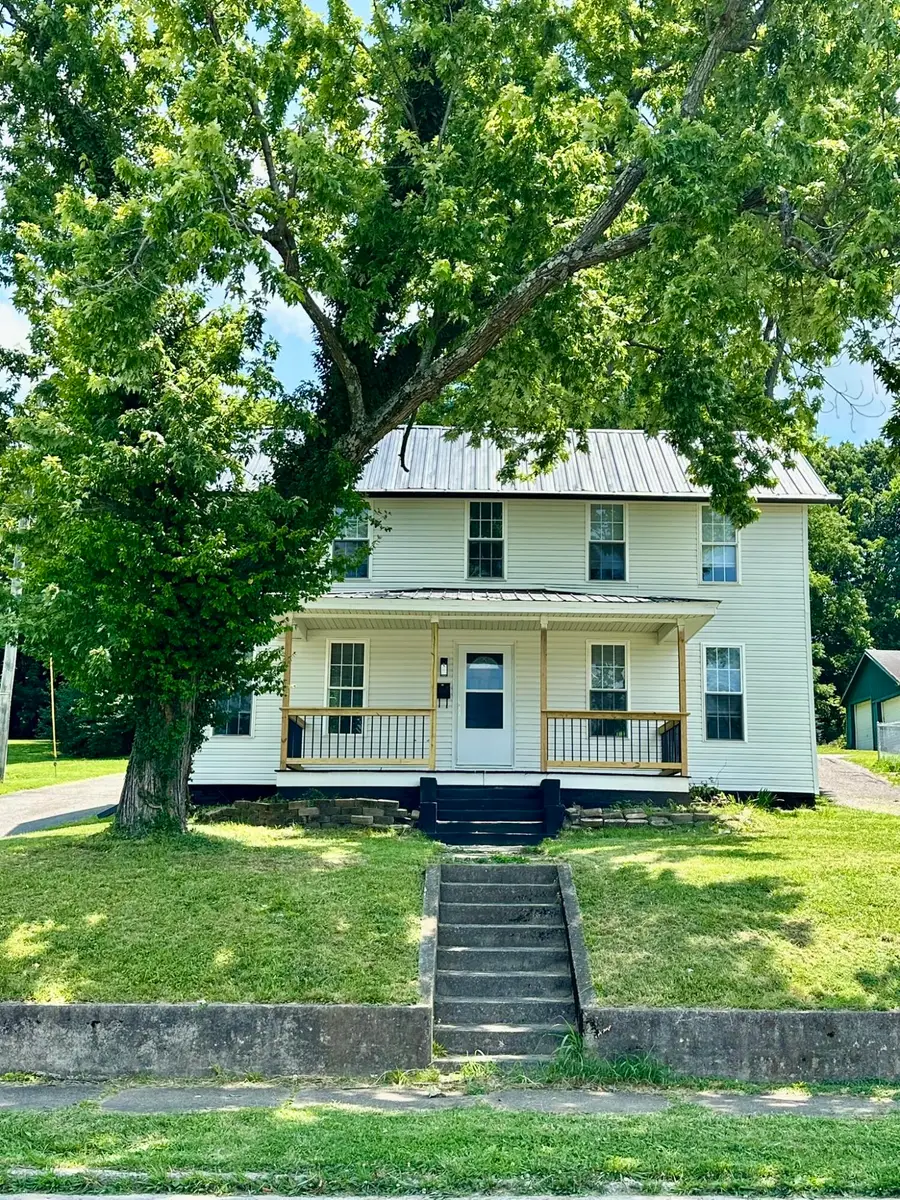 410 N Third Street, Danville, KY 40422 - #2