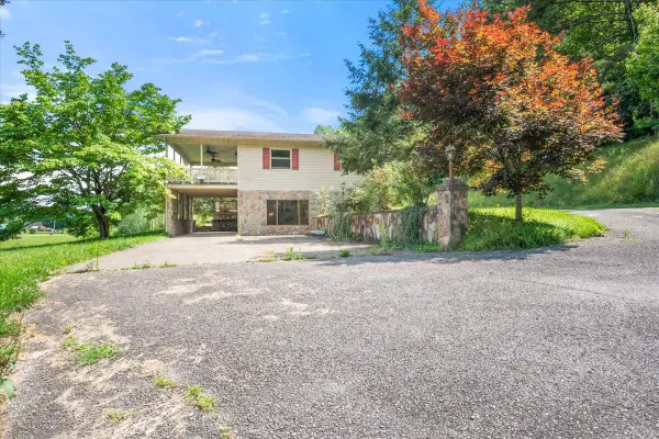 141 Junior Hayes Loop #141, Rockholds, KY 40759