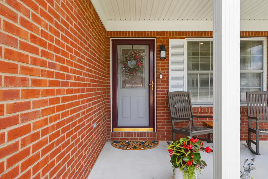 120 Yorkshire Drive, Lawrenceburg, KY 40342 - #2