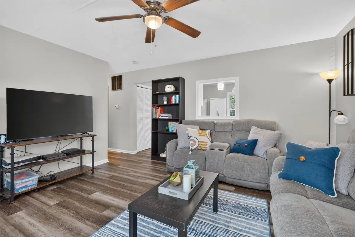 691 Harr Circle, Lexington, KY 40505 - #1