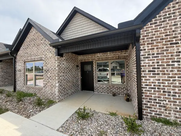 842 Ridgewood Drive #5, Berea, KY 40403