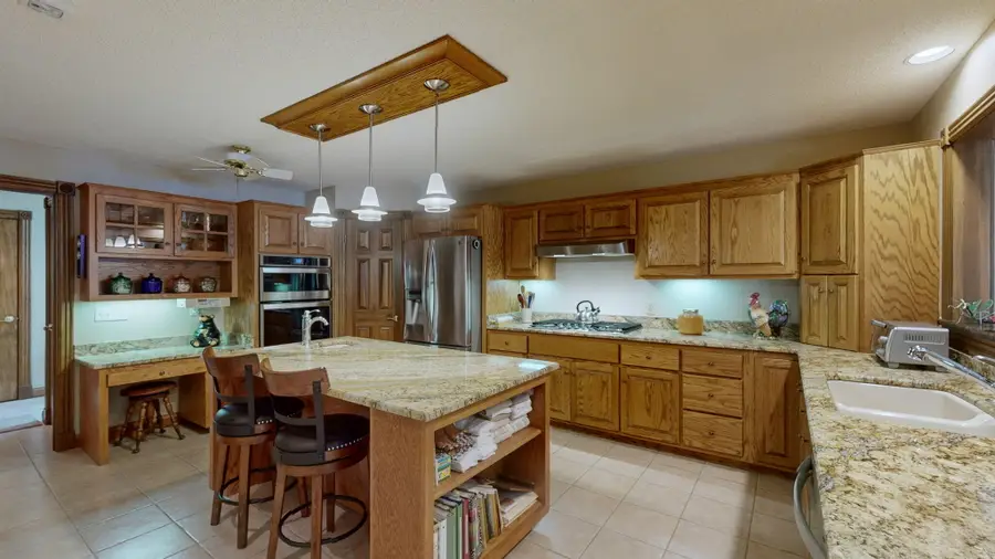 81 Woodridge Lane, Murray, KY 42071 - #3