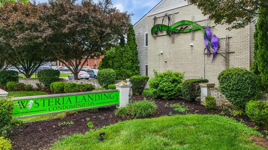 4410 Wisteria Landing Circle #208, Louisville, KY 40218 - #2
