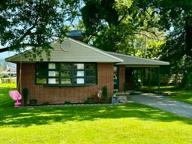 1010 W Chester, Middlesboro, KY 40965 - #1