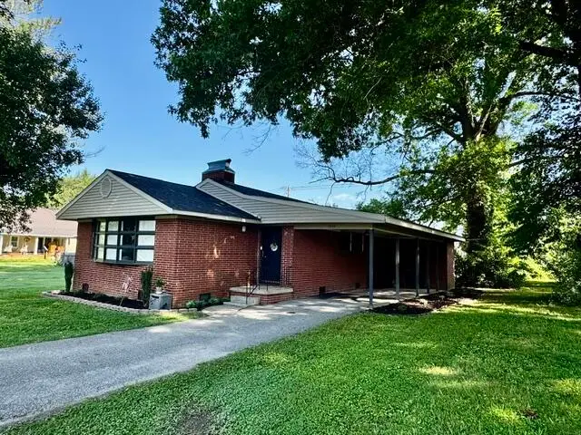 1010 W Chester, Middlesboro, KY 40965 - #2