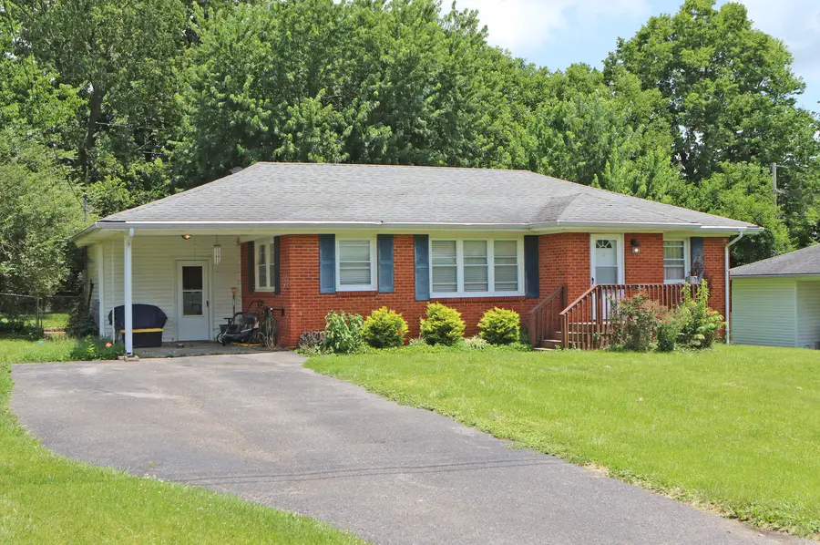 352 Timothy Avenue, Danville, KY 40422 - #2