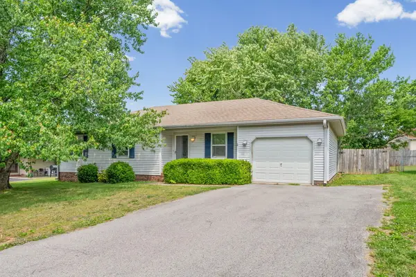 535 Foxfield Road, Hopkinsville, KY 42240