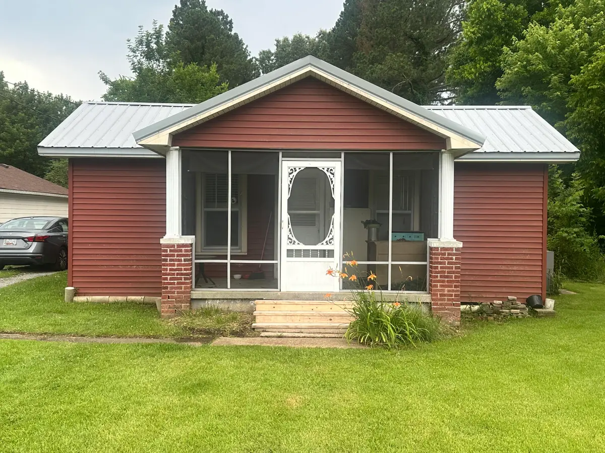 2145 Dixie Avenue, Paducah, KY 42003 - #1