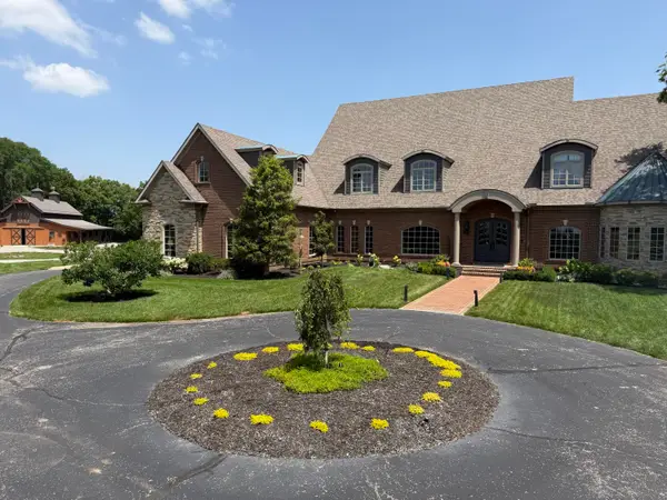 1261 Todds Station, Lexington, KY 40509
