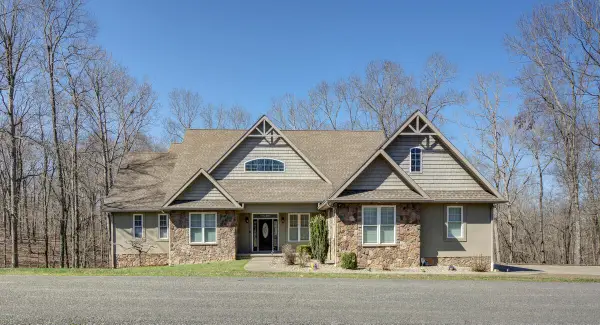 81 Pier Lane, Murray, KY 42071