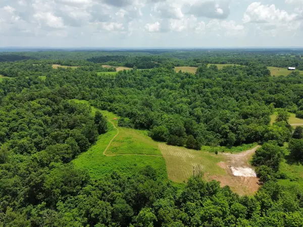8030 Davenport Lane, Maysville, KY 41056