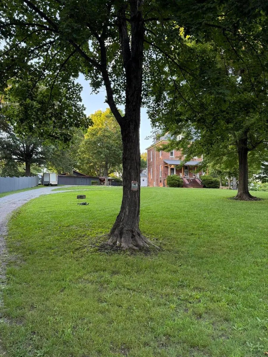 115 Pierce Street, Marion, KY 42064 - #2